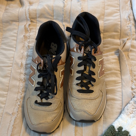 New Balance  Gold Rose gold Black 574 Sneakers - Picture 2 of 6